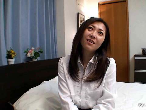 Japanese Nudes presents: Japanese mature mom seduce to fuck and creampie in uncensored jav porn